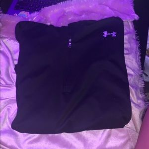 under armor black workout 1/2 zip.